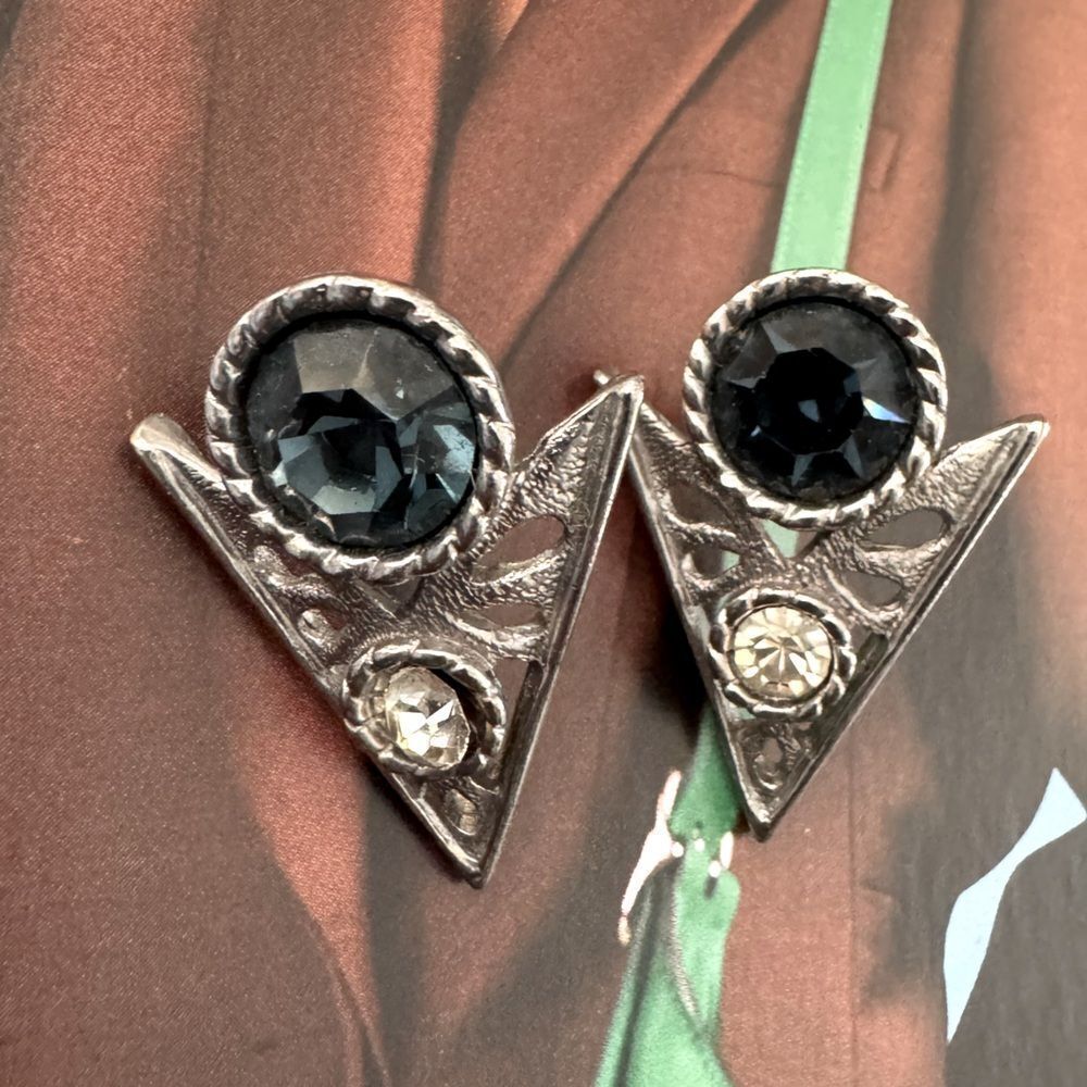 VTG Silver Pewter Triangle Blue Green Stone Earrings